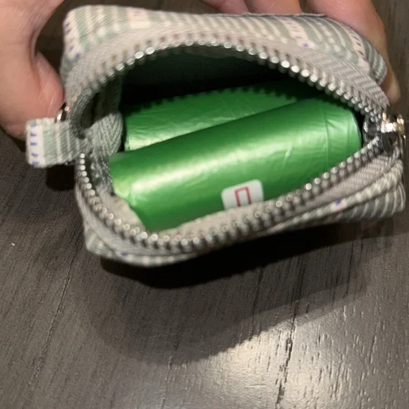 Waste Bag Holder 🐕 - Picture 5 of 8